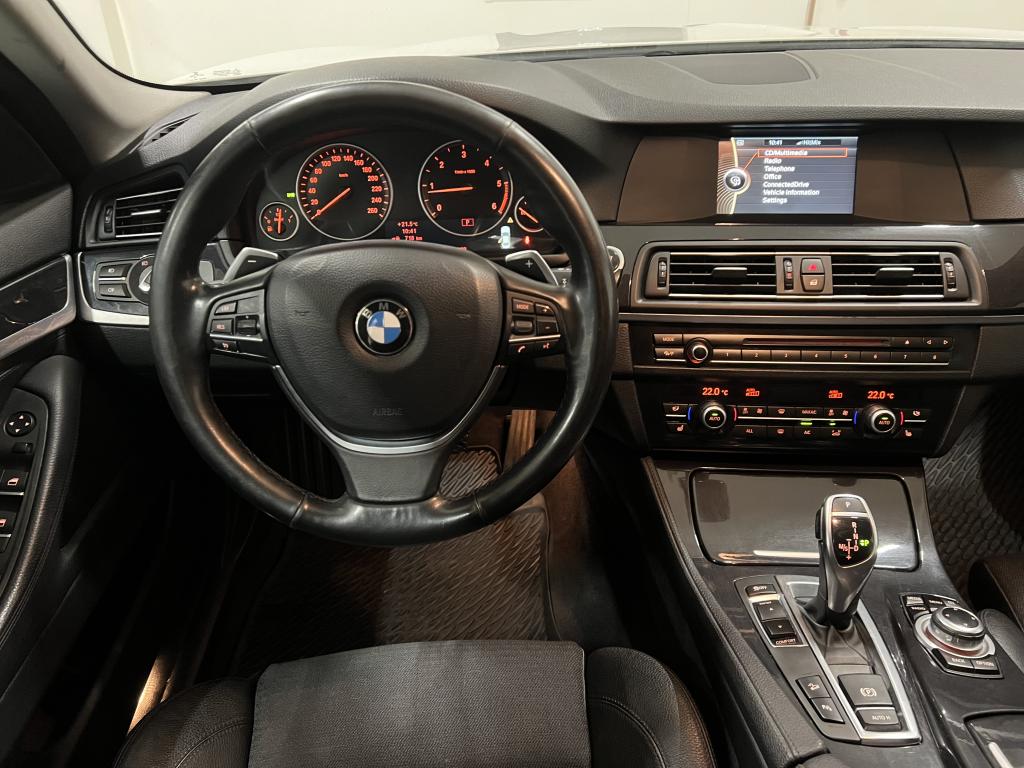 BMW 525d XDRIVE 6