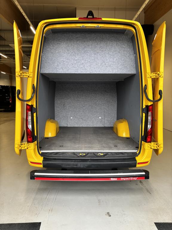 Mercedes-Benz Sprinter 5