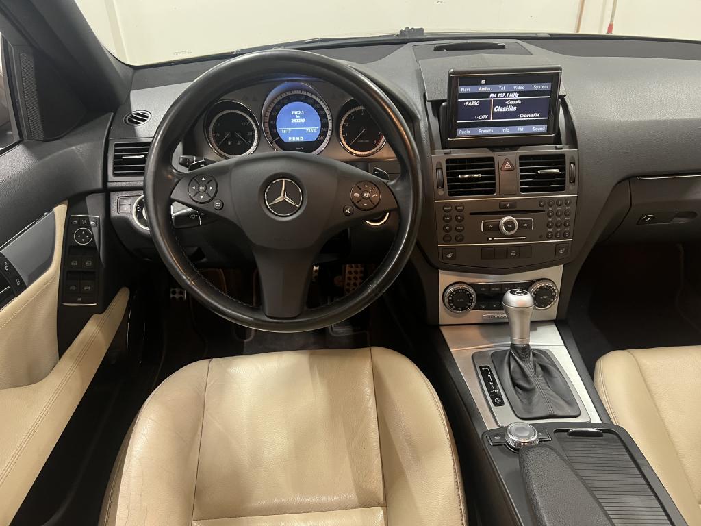 Mercedes-Benz C 2