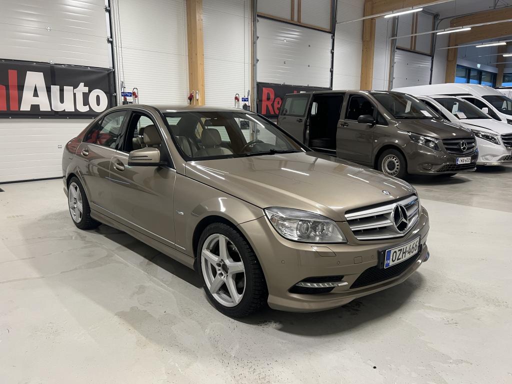 Mercedes-Benz C 6
