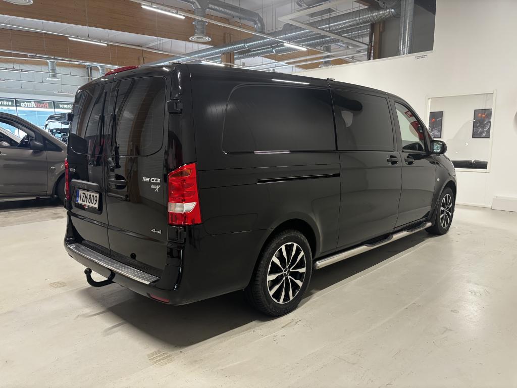 Mercedes-Benz Vito 5