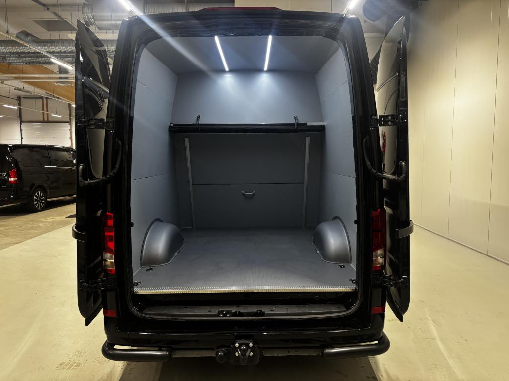 Volkswagen CRAFTER 4