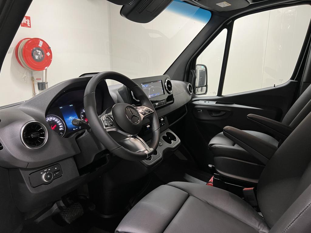 Mercedes-Benz Sprinter 5