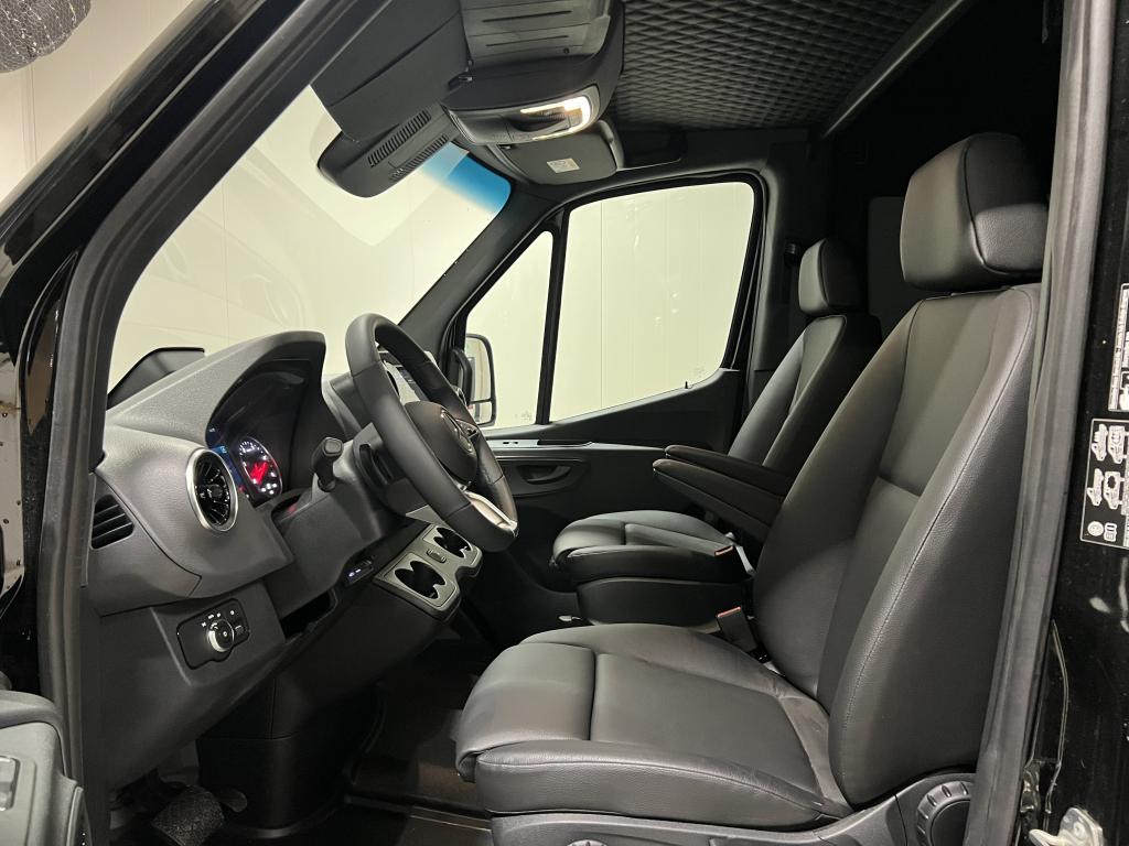 Mercedes-Benz Sprinter 6