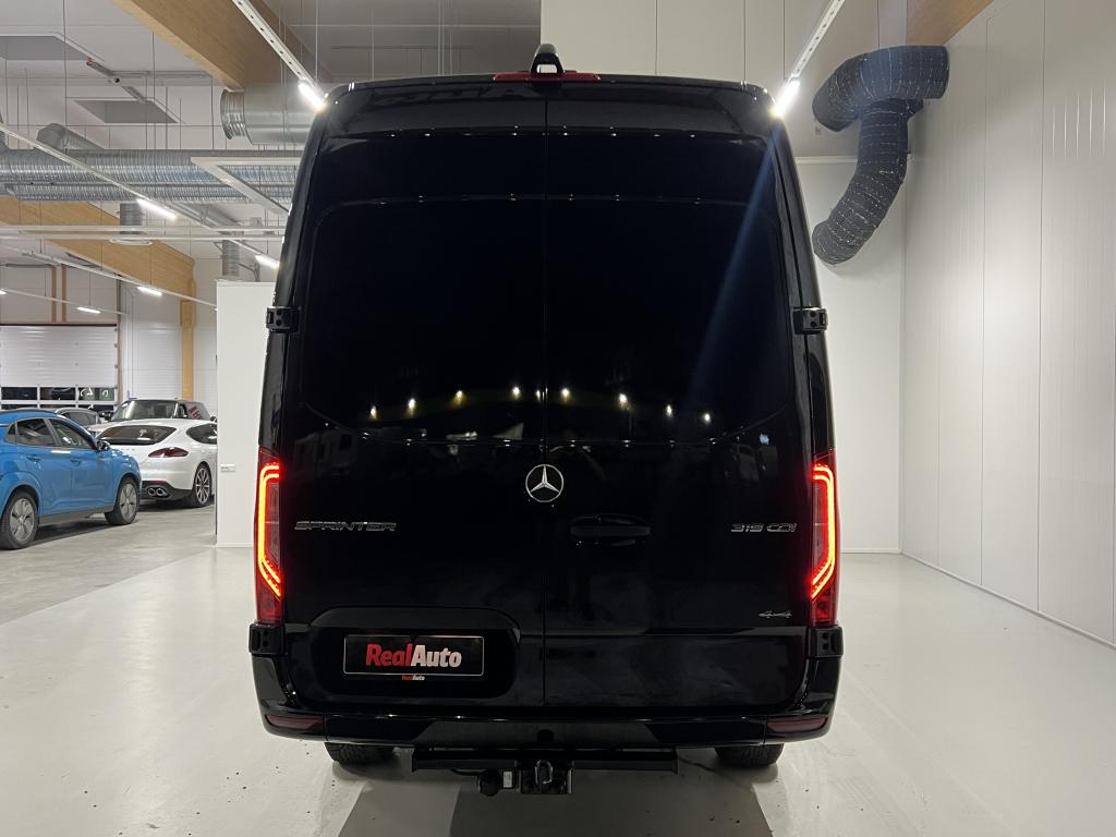 Mercedes-Benz Sprinter 15