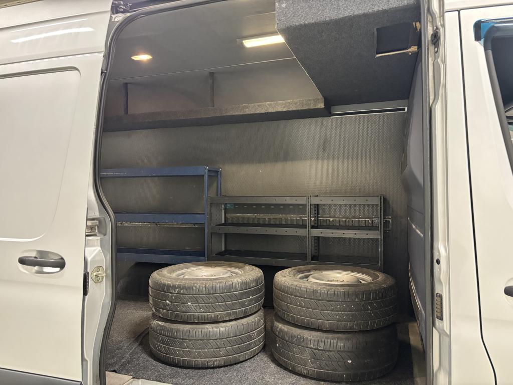 Mercedes-Benz Sprinter 3