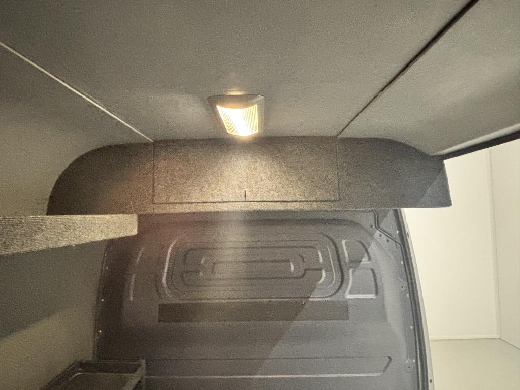 Mercedes-Benz Sprinter 6