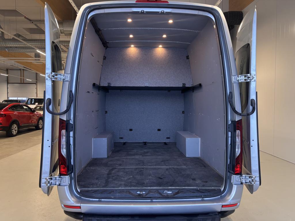 Mercedes-Benz Sprinter 3