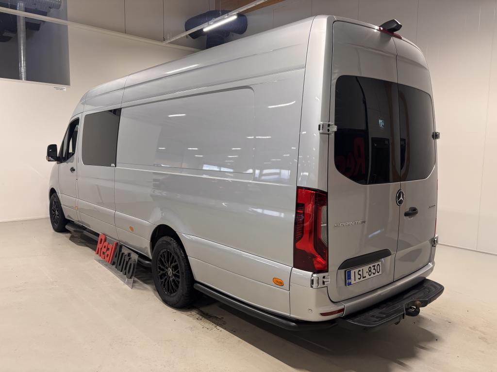 Mercedes-Benz Sprinter 13