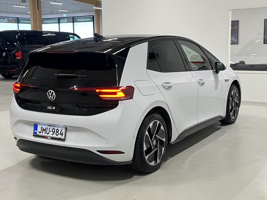 Volkswagen ID.3 8