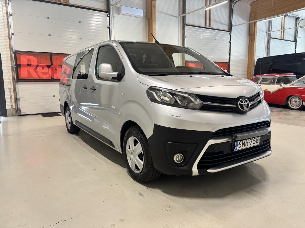 Toyota Proace 13