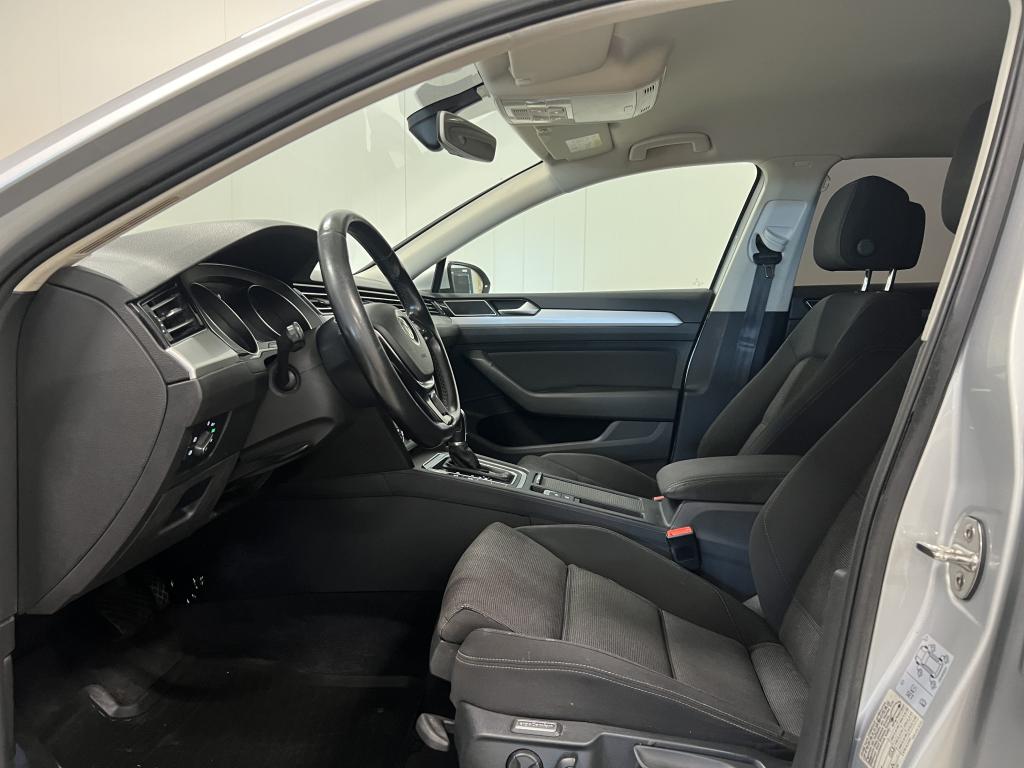 Volkswagen Passat 4