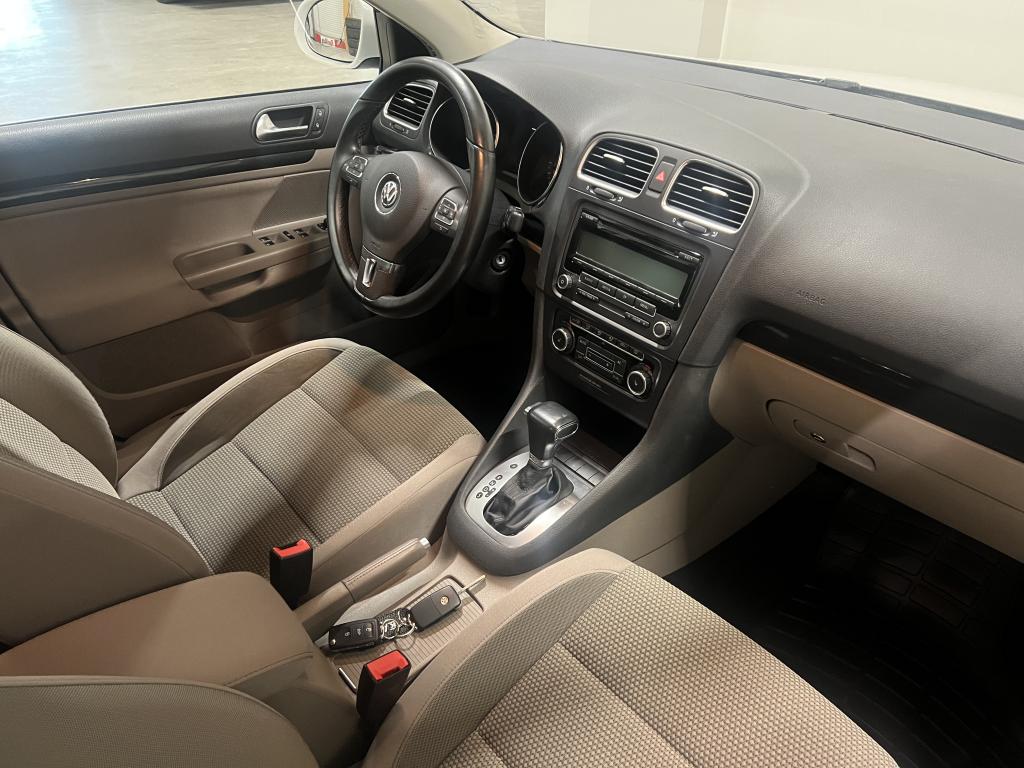 Volkswagen GOLF 2