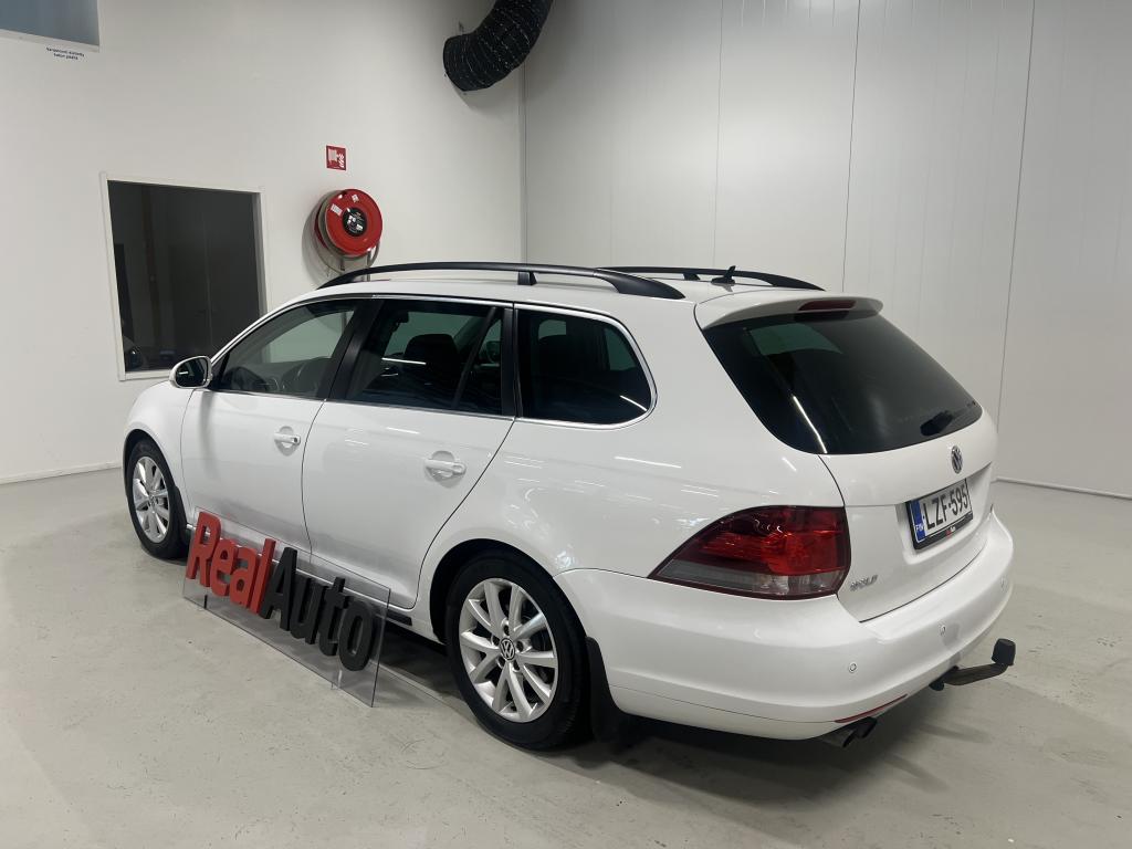 Volkswagen GOLF 8