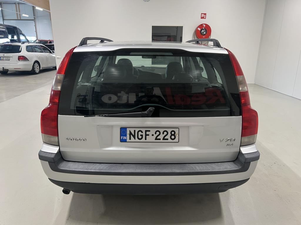 Volvo V70 11